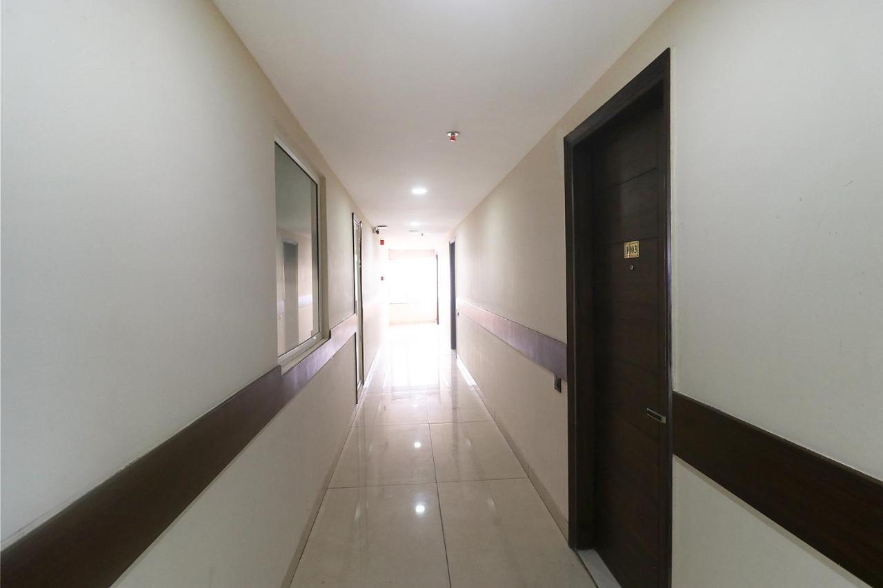 Fabhotel Mid Town Grand Панчкула Экстерьер фото
